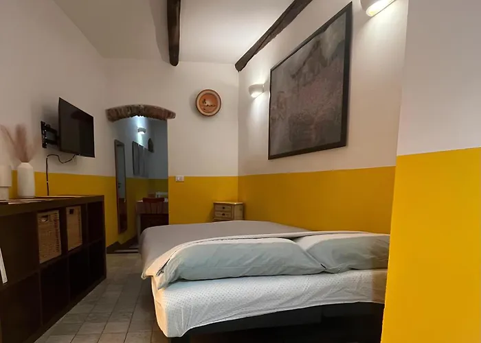 Rosa Homes The Yellow - Center, Near The Metro, Aquarium アパート ジェノヴァ